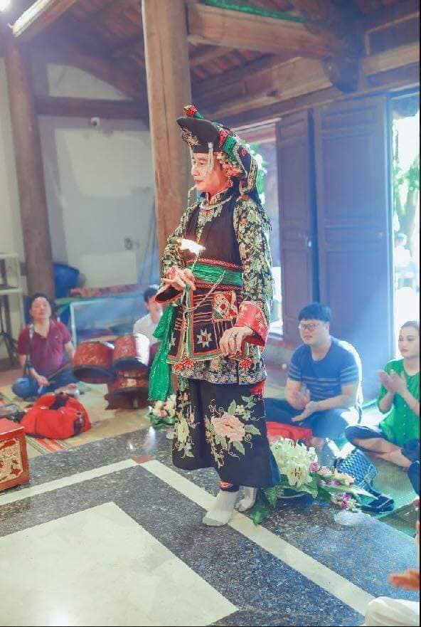 hau dong, chua son trang