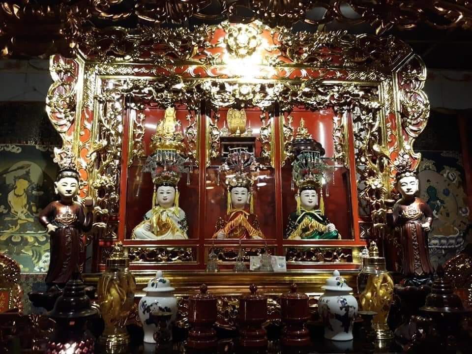 tam toa thanh mau
